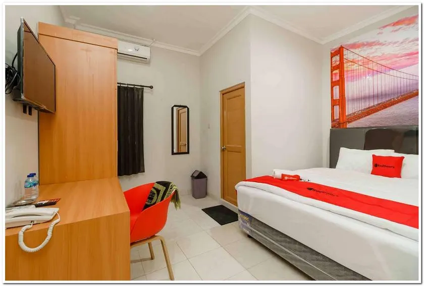 RedDoorz near JIEXPO Kemayoran 2 - Image 1