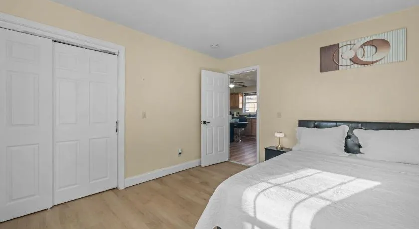 The Public Street Residence - Image 1