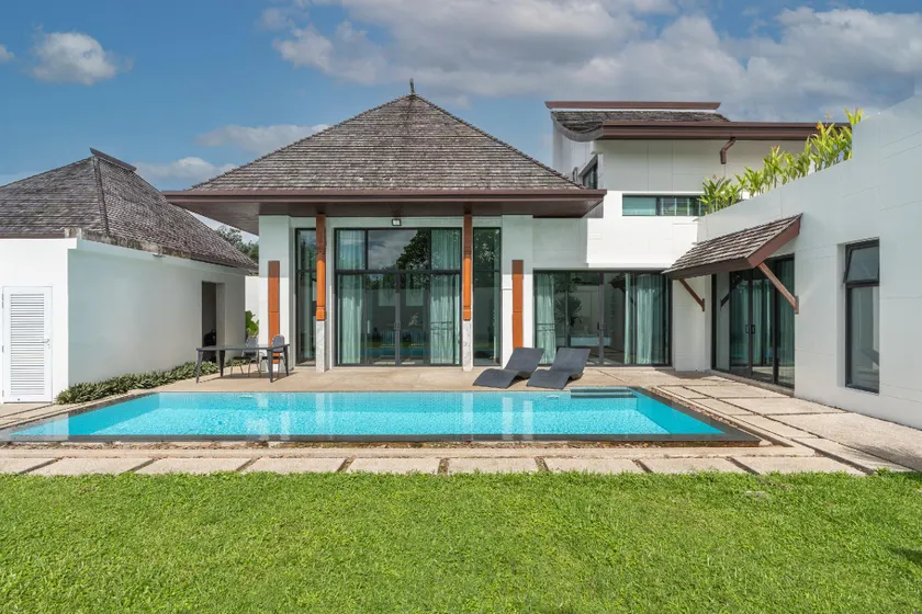 Beautiful 3 bedroom pool villa with 65inch smart tv Located near popular Bangtao beach and laguna Phuket - Image 1