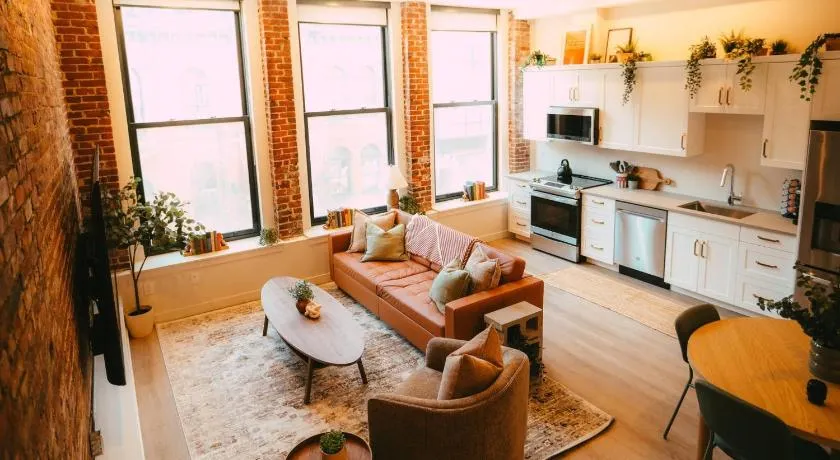 Historic 2BR suite in Halifax w Free Parking - Image 1
