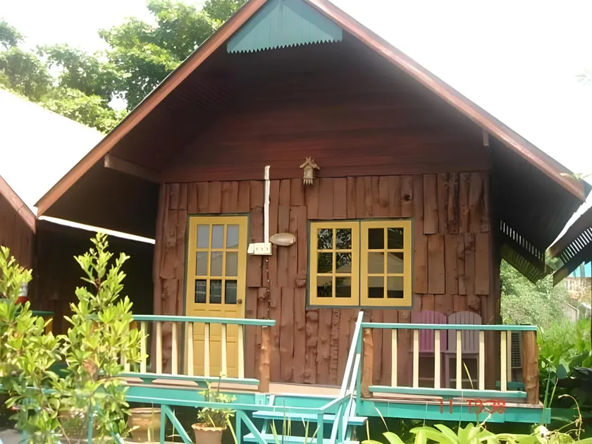 Sam's House Kanchanaburi - Image 1