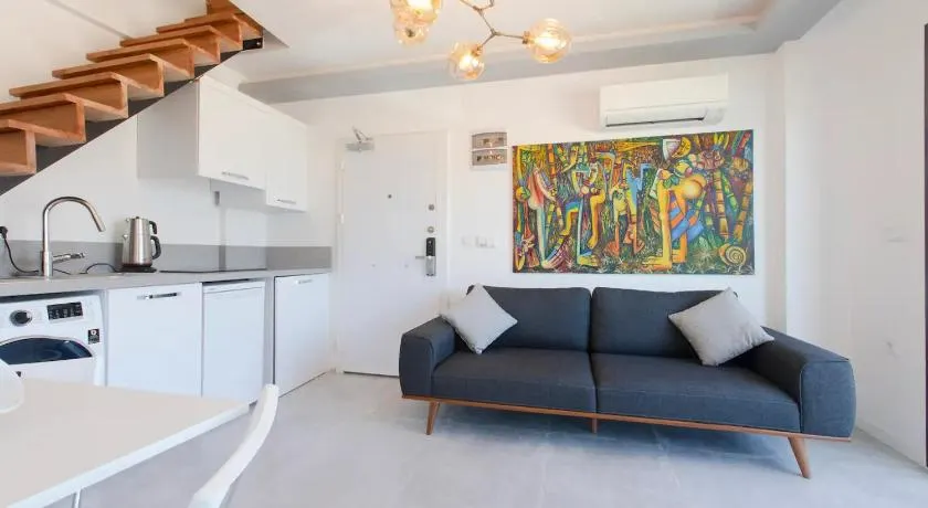 Urla Surf House Dublex Rooftop Terrace Two Bedrooms - Image 1