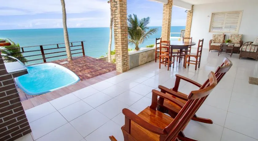 Casa Vista ao Mar - Paisagem Deslumbrante e Localização Perfeita - Image 1