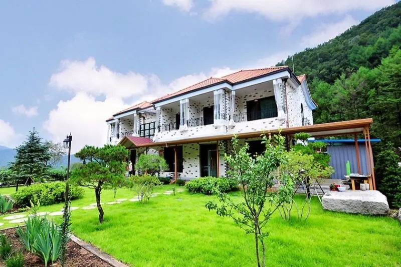 Gapyeong Dream Valley Pension - Image 1