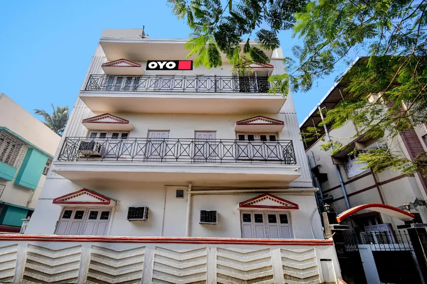 Hotel O Fantasy Stay Vibe - Image 1