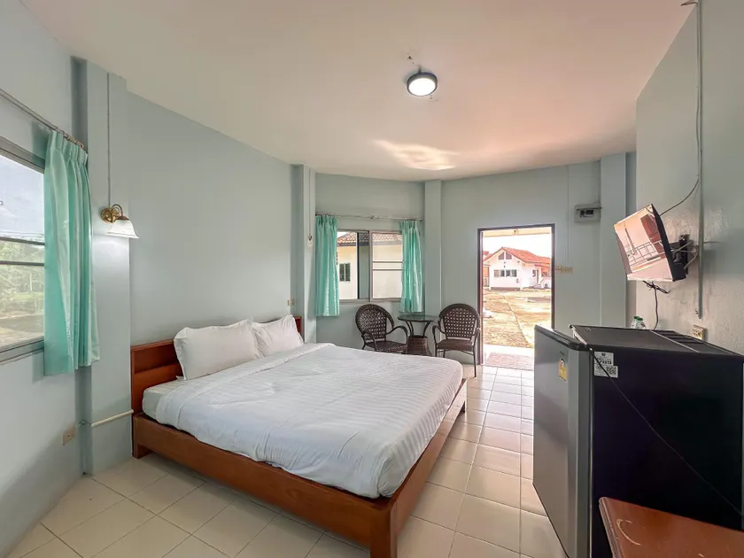 Chumphon Park Resort - Image 1