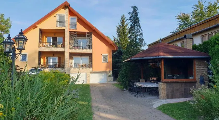Endrődi Apartman Lakás - Image 1
