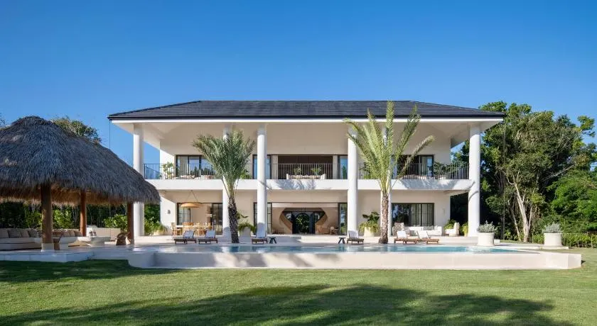 Villa Escondida by Lumina - Image 1