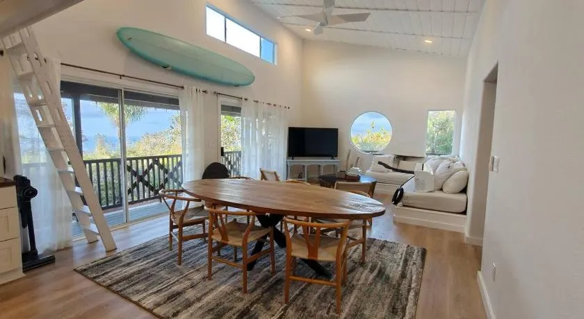 Surf Shack Grand Starfish 2 bedroom with kids loft - Image 1