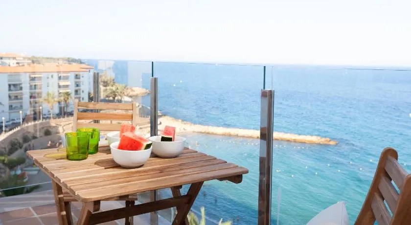 La Cala Beach Deluxe Apartments - Image 1