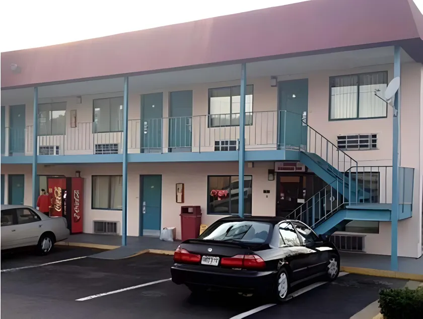 Augusta Best Inn - Image 1