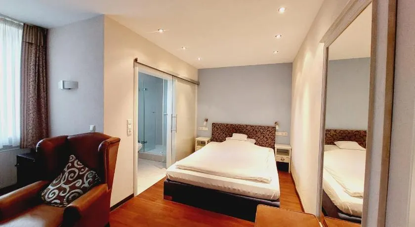 Hotel Rauch - Image 1