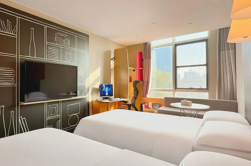 Jingfang Esports Hotel (Jiaxing Wanda Lifeng New World Branch) - Image 1