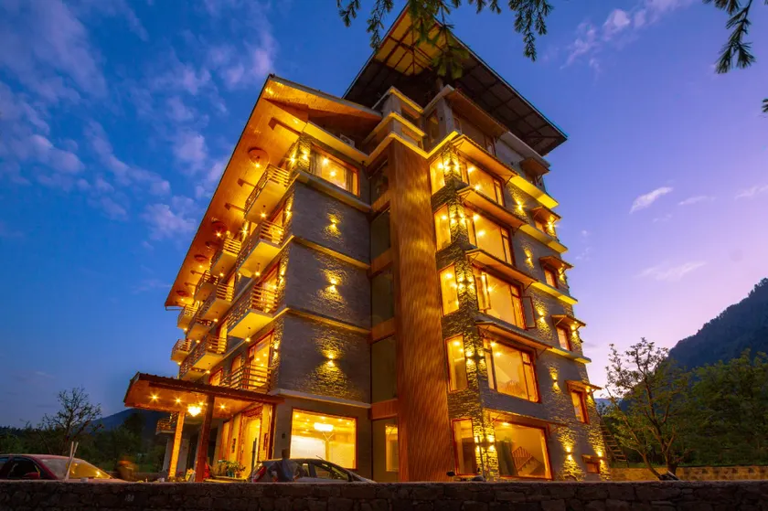 Tripli Hotels Namaste Manali - Image 1