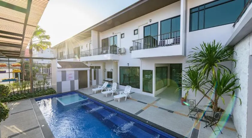 Top Residence - Image 1