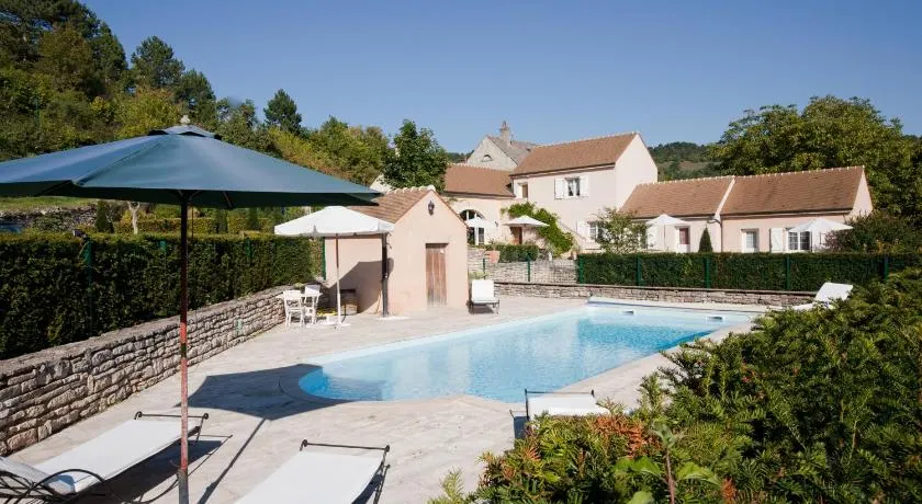 Domaine De La Combotte - Image 1