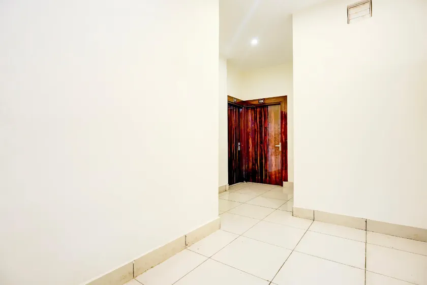 Hotel O A - Image 1