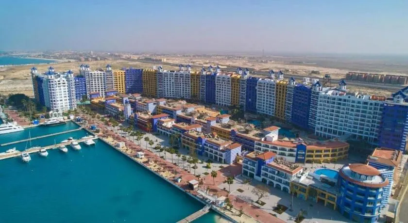 sea view apartment in Porto Marina hotel tower - Image 1