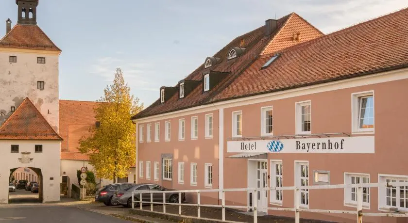 Hotel Bayernhof Motel - Image 1