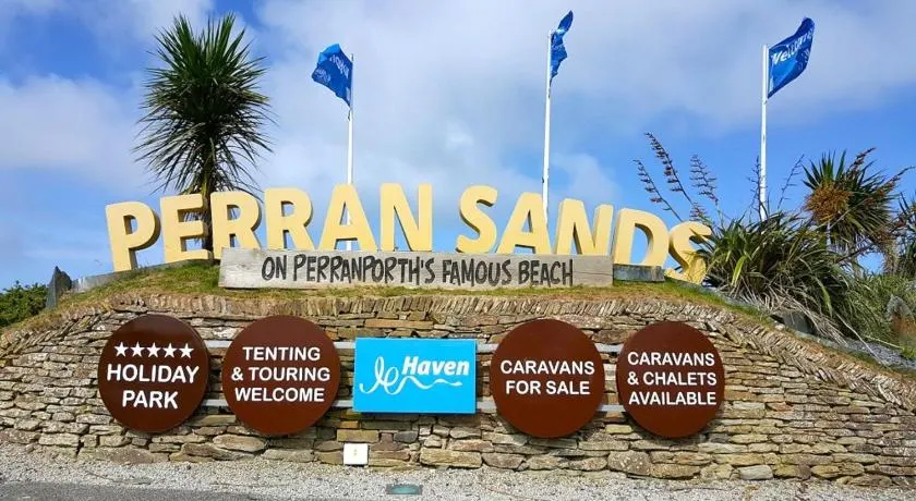 Chalet 151, Perran Sands - Image 1