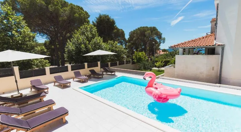 Villa ELLA - Image 1