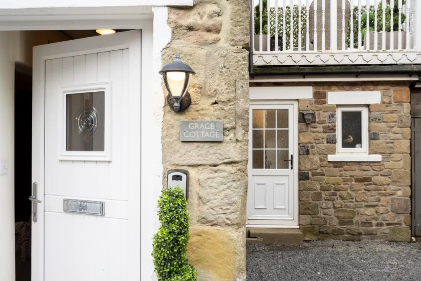 Northern Hideaways Grace Cottage, Seahouses - Image 1