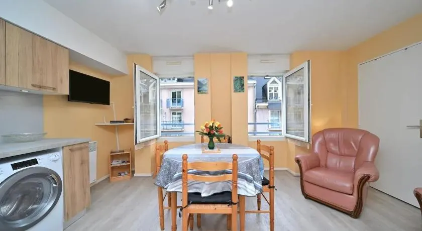 Appartement chaleureux à Cauterets - 35 m² - Casier à skis - Image 1