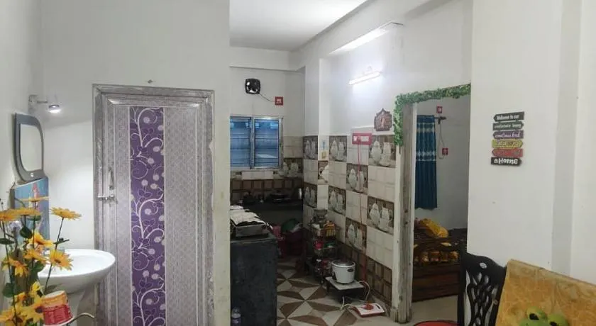 Cozy Fully Furnished Affordable 1BHK AC TV - Image 1