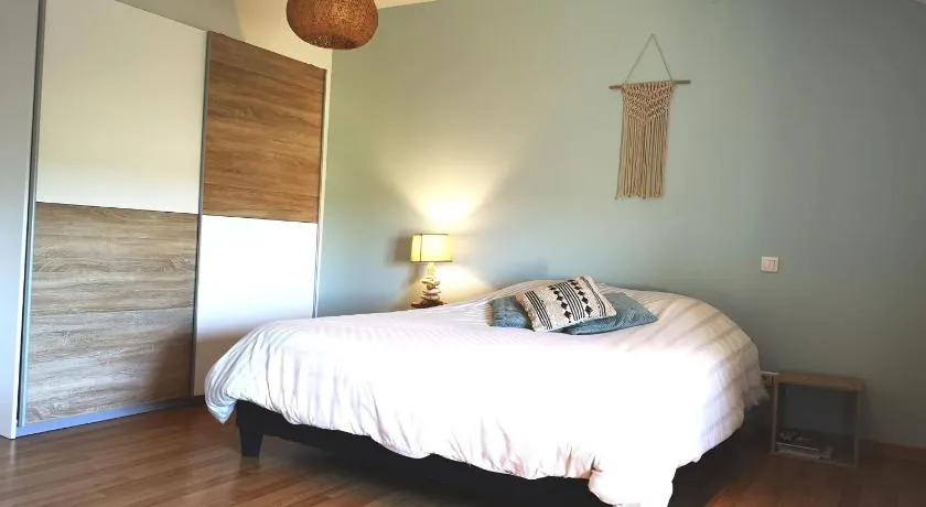 Emel b&b - Image 1