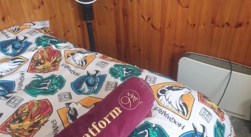 Harry Potter themed Double room in shared house - Image 1