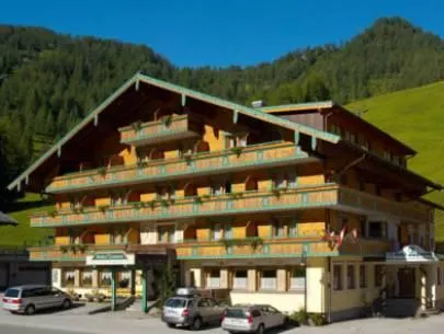 Hotel Alpenrose - Image 1