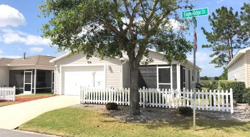 1189 Z3a VILLAGE OF LIBERTY PARK by REMAX Premier - Image 1