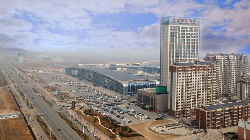 Pidu International Hotel - Image 1