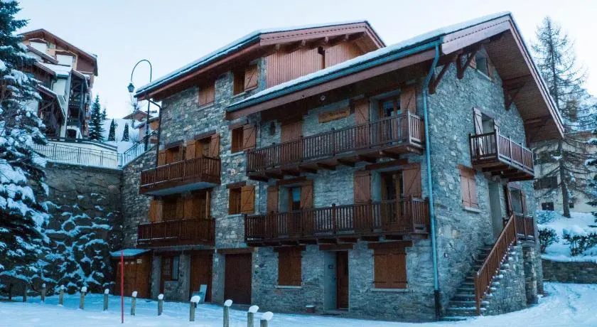 Chalet Renouveau - Image 1