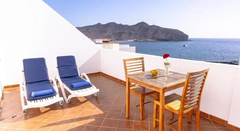 Apartamento junto el mar - Image 1