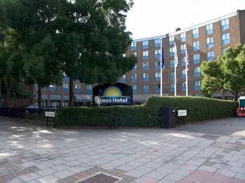 Days Hotel London Waterloo - Image 1