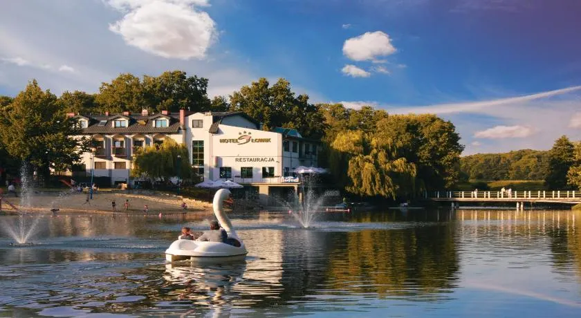 Hotel Słowik - Image 1