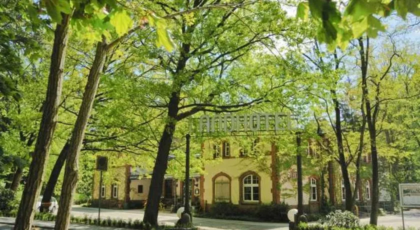 Landhotel Gustav - Image 1