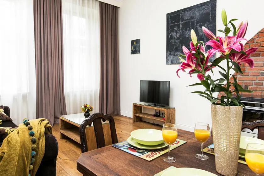 Old Town Brigue Apartment by Otium - Image 1