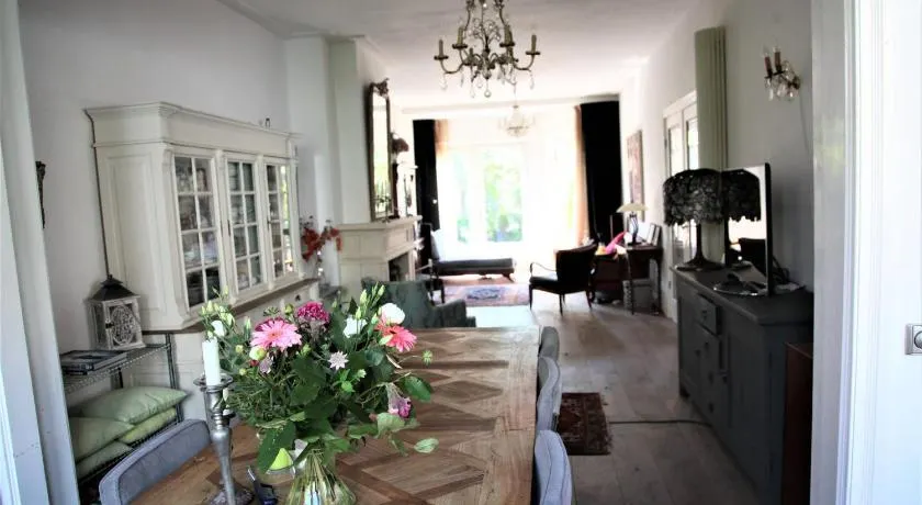Family Home Marie - Image 1