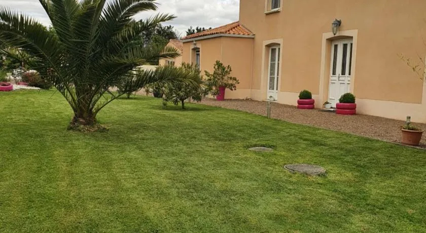 Le logis du marais - Image 1