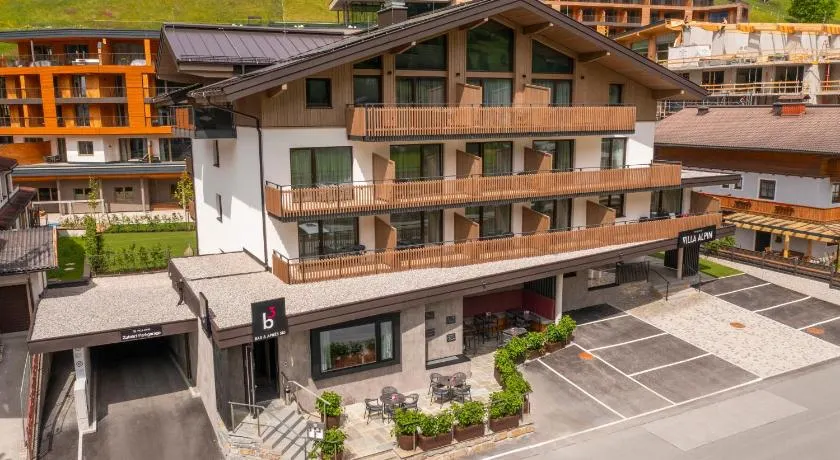Hotel B&B VILLA-ALPIN - Image 1