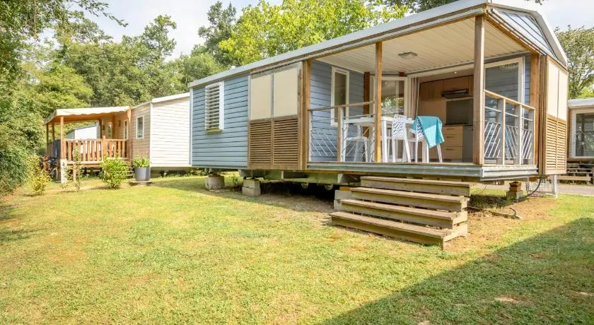 Camping des Salines - Image 1