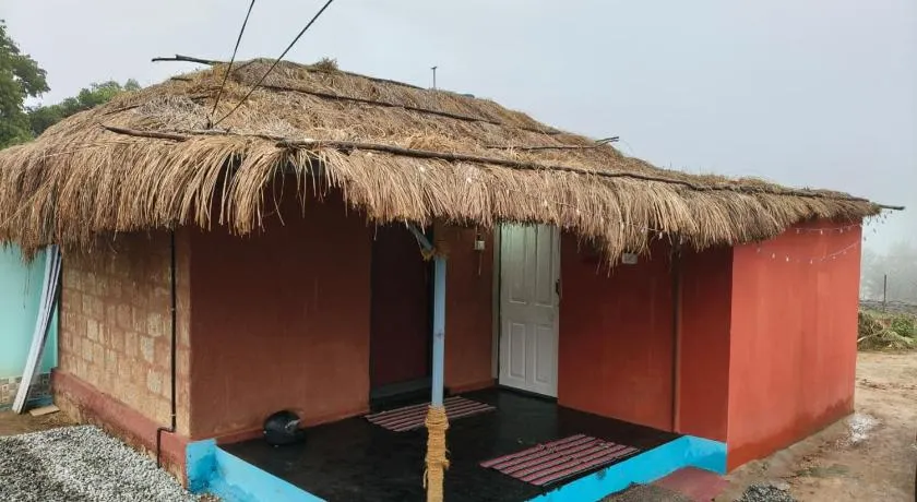 Kanthalloor Mud & Mist Homestay - Image 1