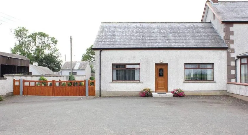 Carrick House, Mid-Ulster - Image 1