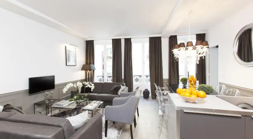 THE RESIDENCE - LUXURY 3 BEDROOM PARIS CENTER 3 - Image 1