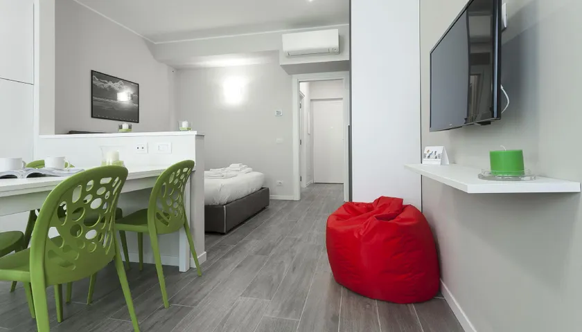 Appartement | Proche Château des Sforza - Image 1