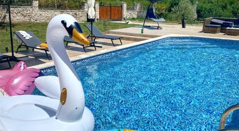 Villa Piste - Skadar Lake - Image 1