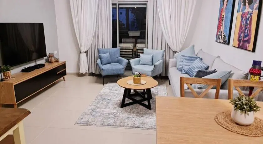 מרחק נגיעה בתקווה - Image 1