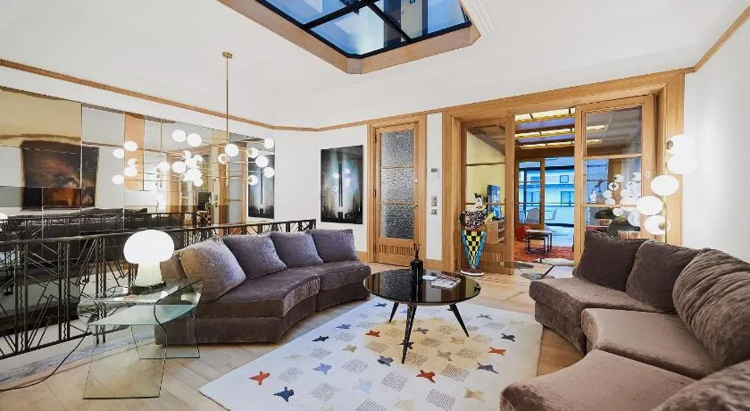 B&B Suites 124 - Image 1